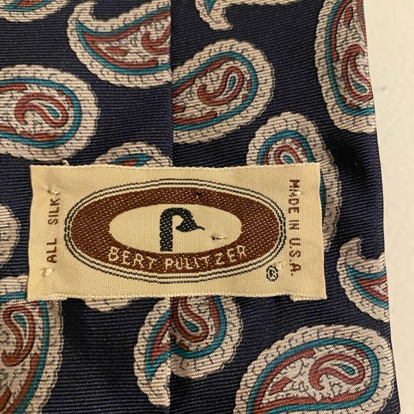 Bert Pulitzer necktie - Picture 3 of 4